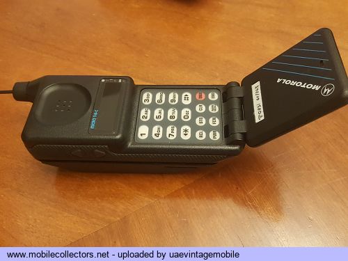 Motorola MicroTAC 9800X, HP Jadul Nike Ardilla yang Harganya Rp11-19 Juta Tahun 1989
